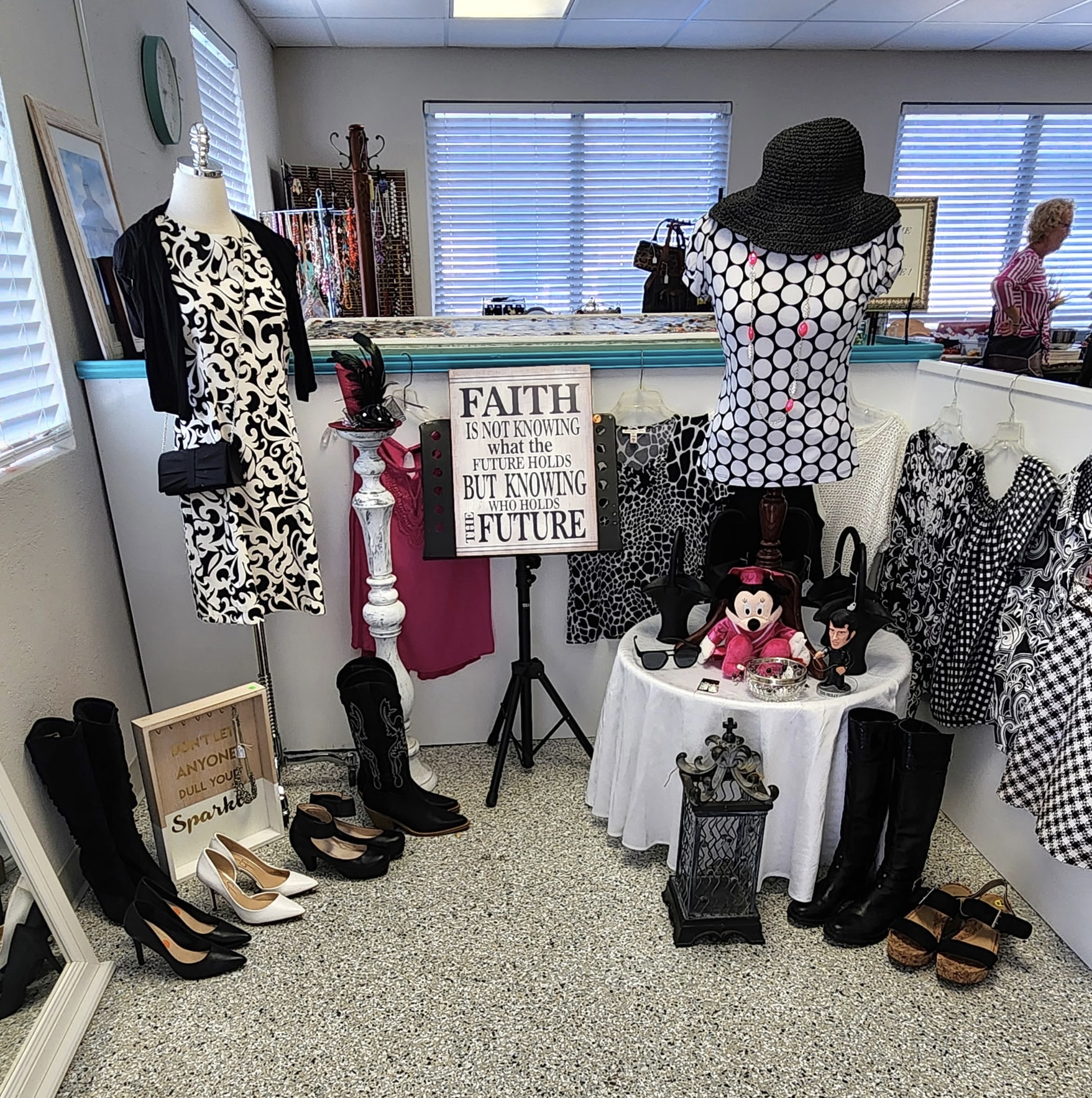 IMG_4383 Bargain Boutique, 1st United Methodist Church, Punta Gorda